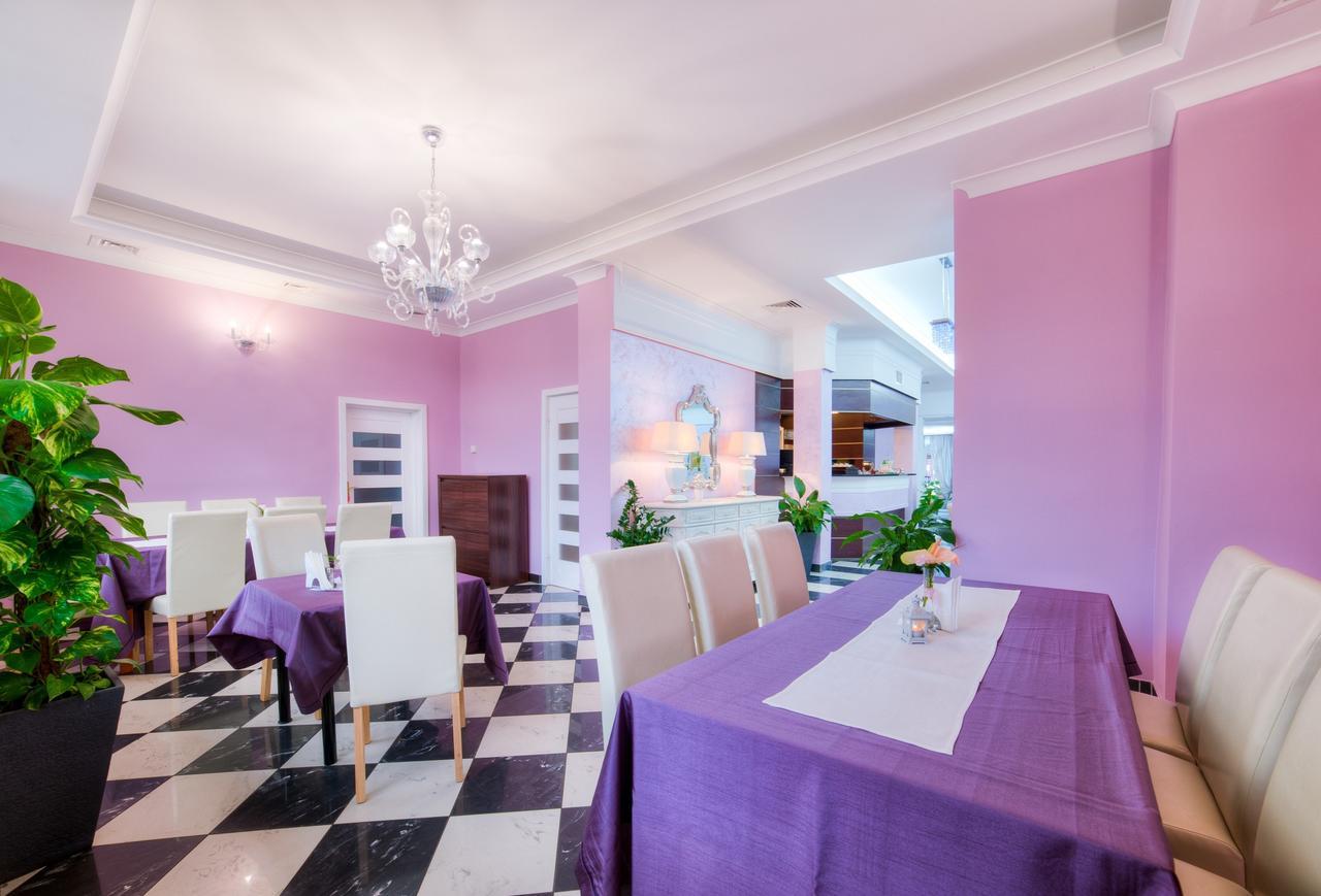 Imperium - Hotel Restauracja Фірлей Екстер'єр фото