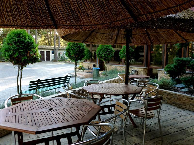 Imperium - Hotel Restauracja Фірлей Екстер'єр фото