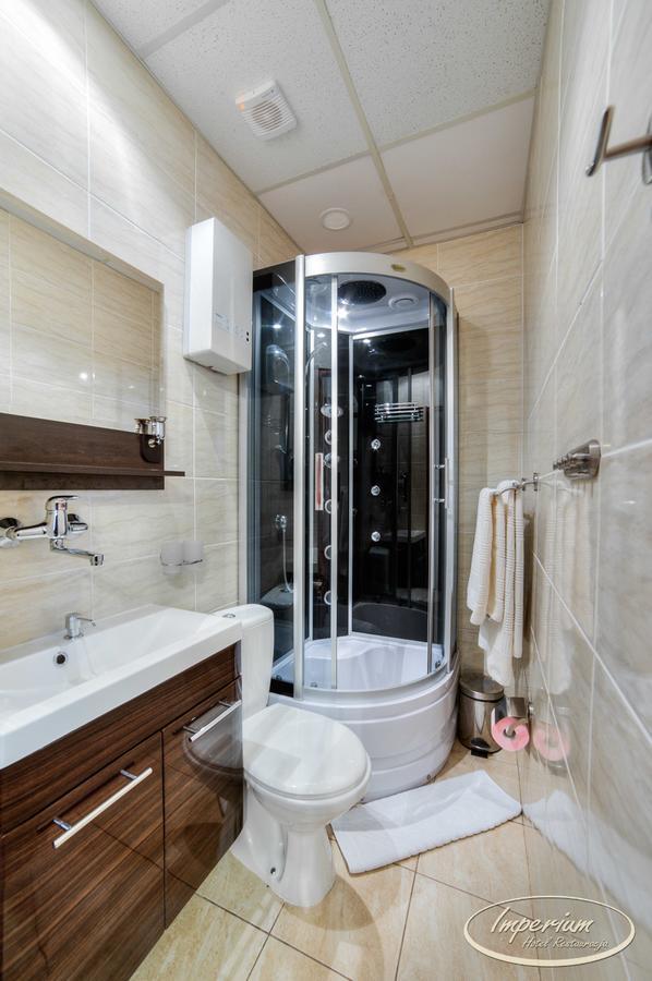 Imperium - Hotel Restauracja Фірлей Екстер'єр фото